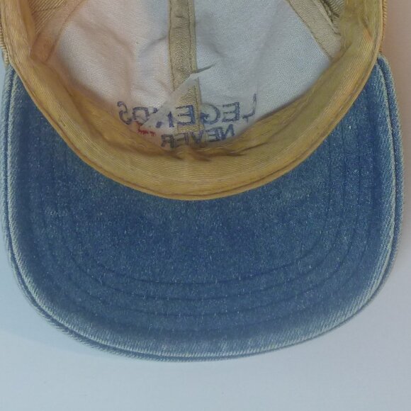 Rare Vintage LEVIS "Legends Never Die" Cap - Picture 8 of 11